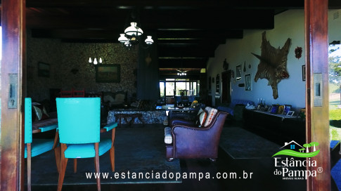 VAI ATE MANGUEIRA OVELHAS.00_04_38_05.Quadro059_a9aa223b80a6b1aa931640aca4f8a7728d27149c.jpg